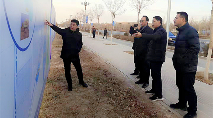 201912021575278359552958.jpg 11.29 楊宇宏總經(jīng)理赴敦煌市考察文旅項(xiàng)目_副本.jpg