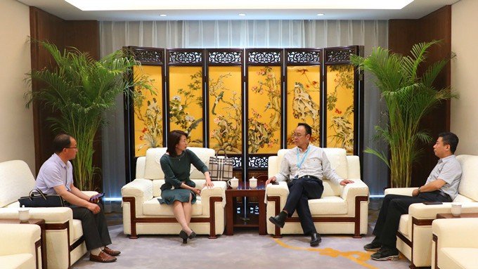 定西市委常委、宣傳部長陳月芳一行 到集團公司推介洽談合作項目