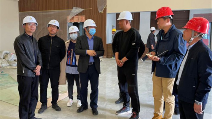 石培文董事長一行赴古浪八步沙“兩山” 實踐創(chuàng)新基地建設(shè)項目調(diào)研指導(dǎo)工作