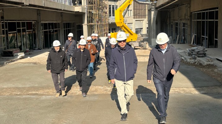 情系桑榆 共話(huà)發(fā)展——甘肅文旅退休干部職工重返一線見(jiàn)證集團(tuán)新貌